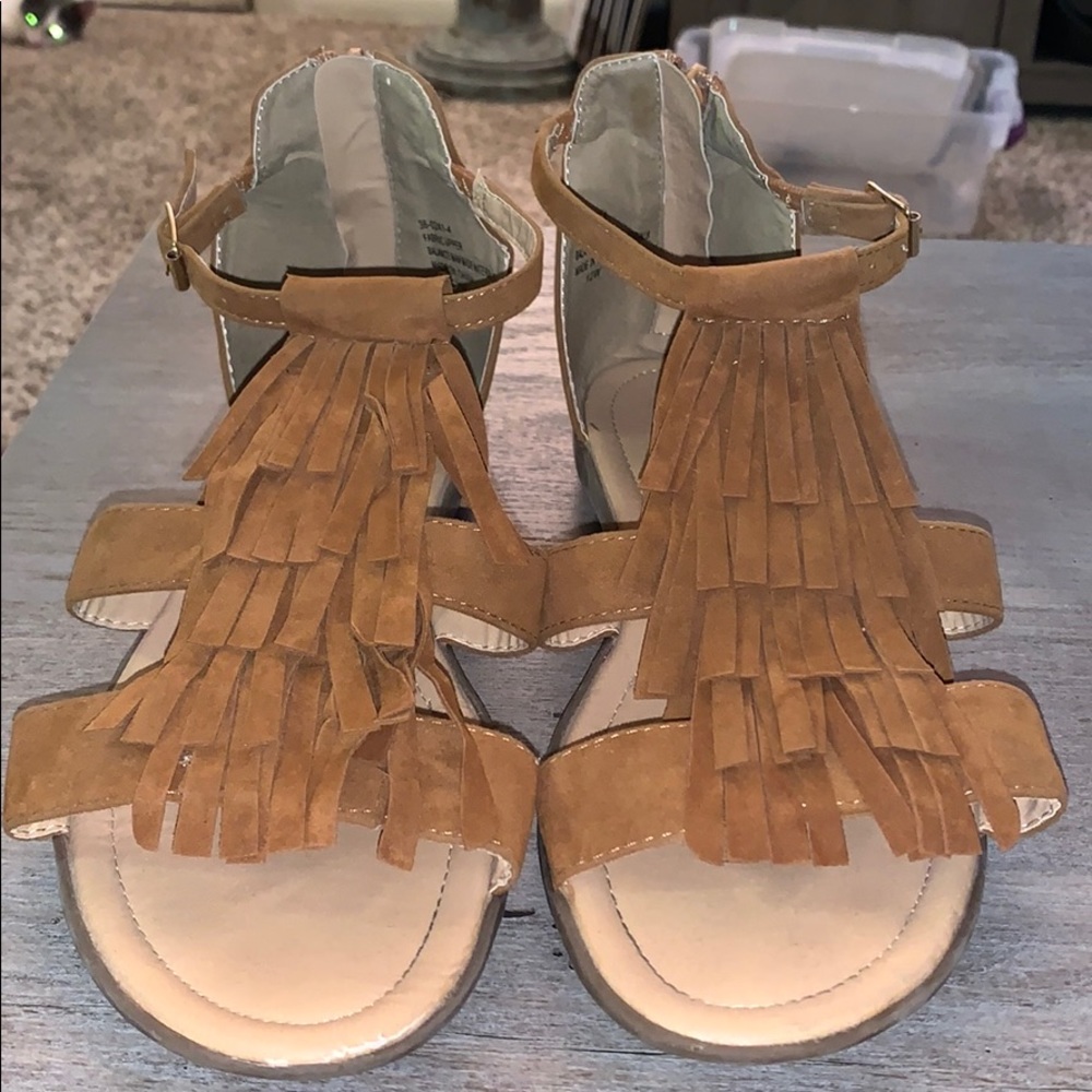 Comfort View fringed gladiator Sandals 12W